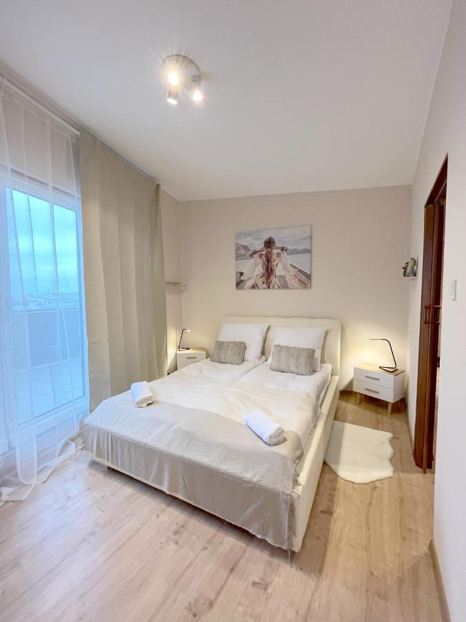 14 Gdynia Centrum - Apartament Mieszkanie Dla 4 Os Exteriör bild