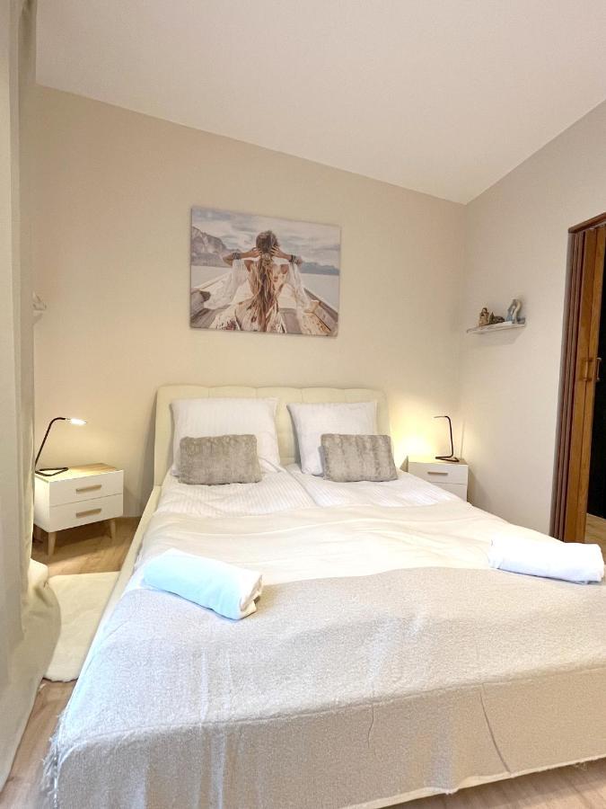 14 Gdynia Centrum - Apartament Mieszkanie Dla 4 Os Exteriör bild